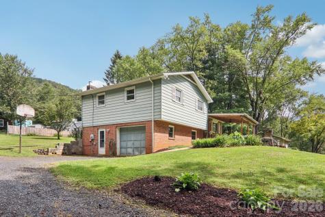 264 Cashdon Drive Mills River NC 28759