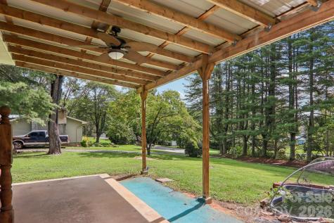 264 Cashdon Drive Mills River NC 28759