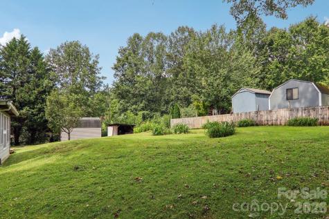 264 Cashdon Drive Mills River NC 28759
