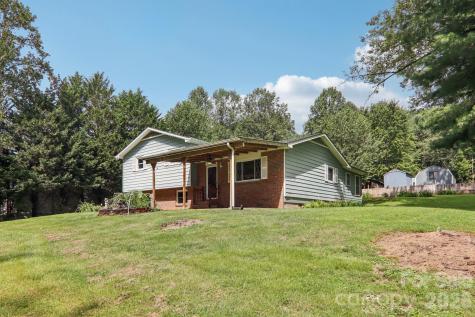 264 Cashdon Drive Mills River NC 28759