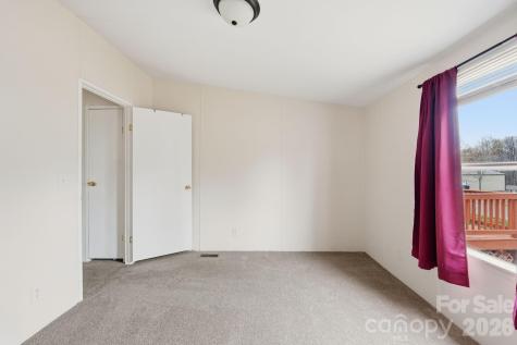 2862 Eagle Point Drive Trinity NC 27370