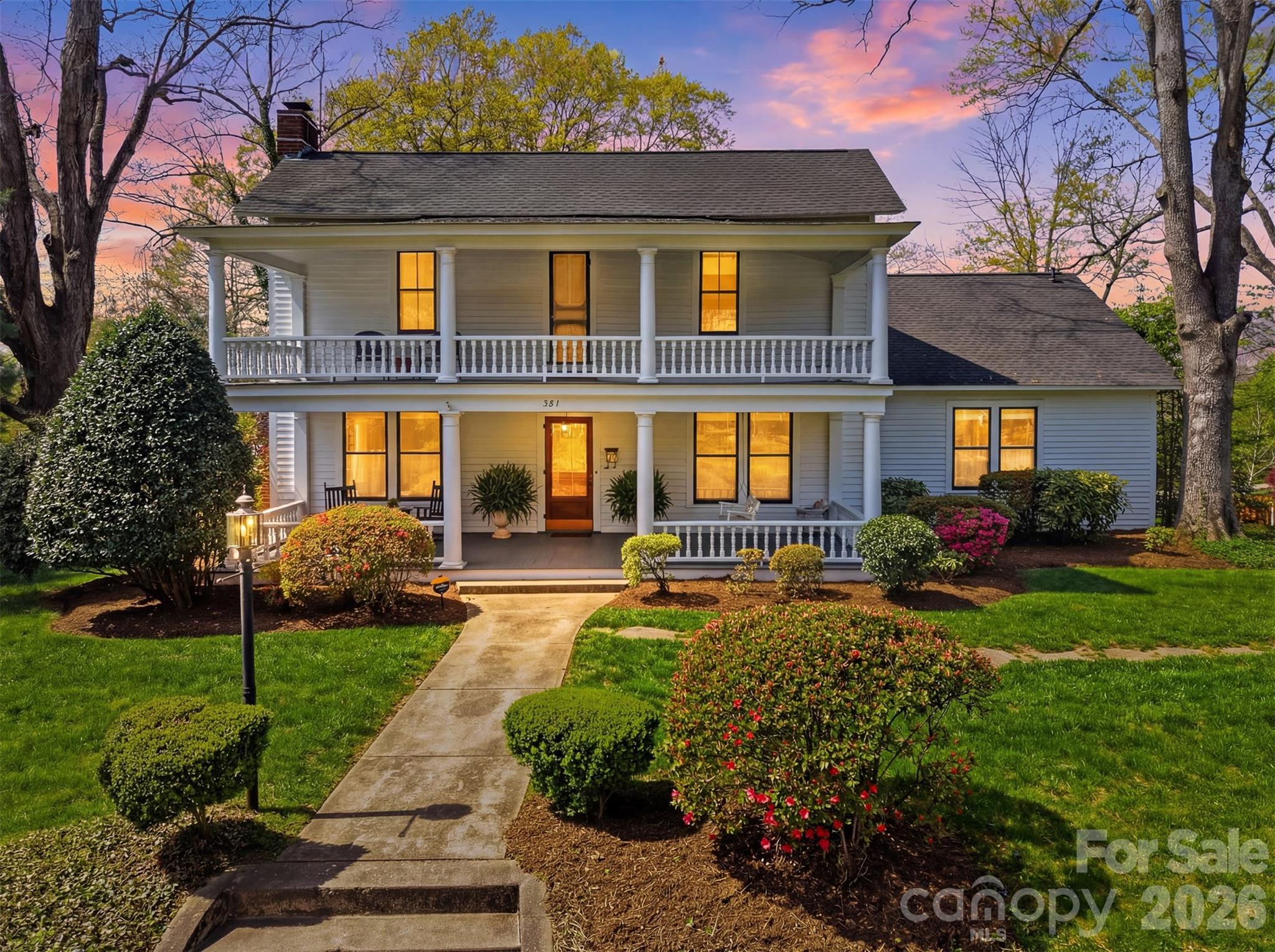 321 9th Street NW Hickory NC 28601