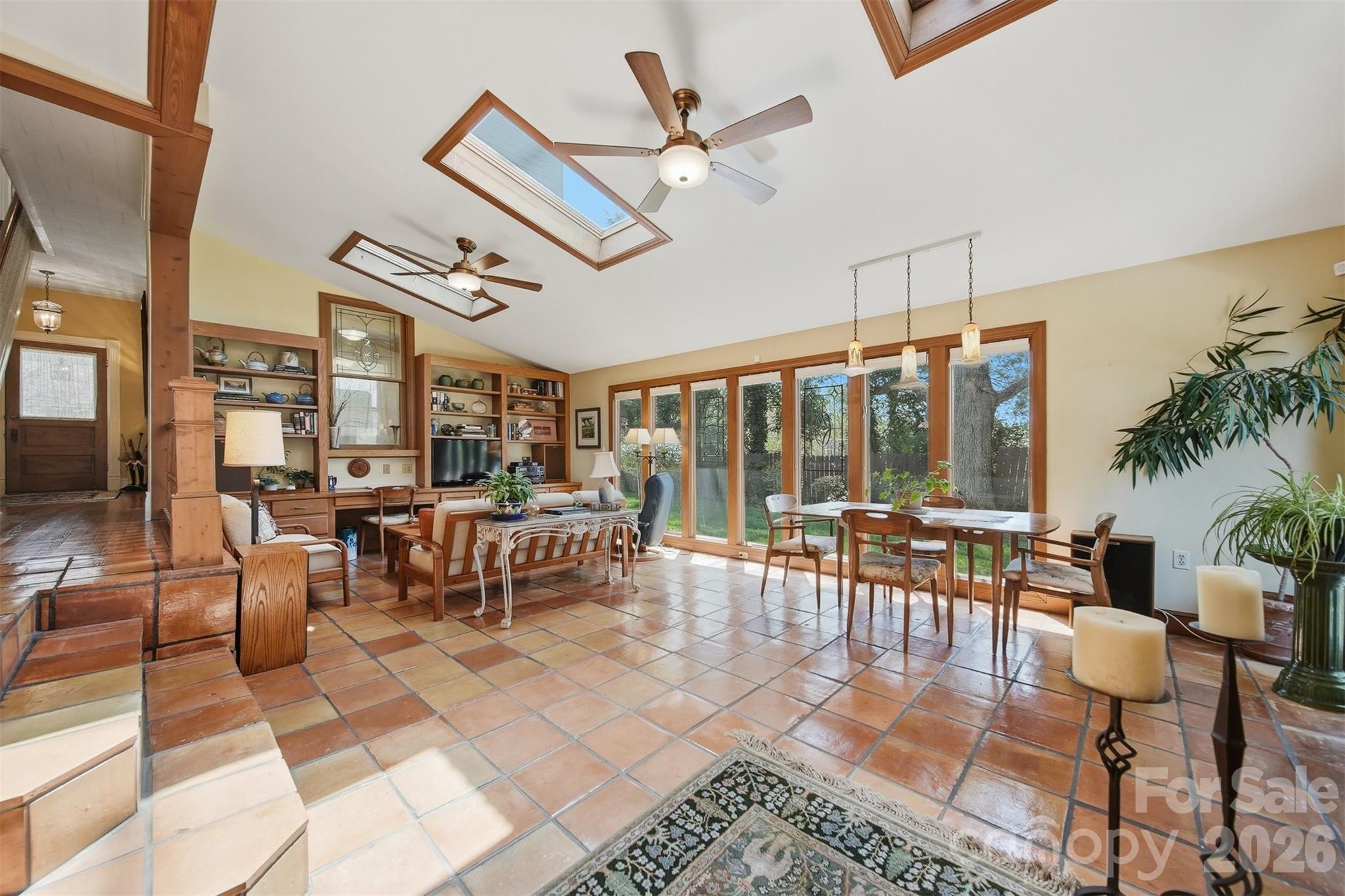 321 9th Street NW Hickory NC 28601