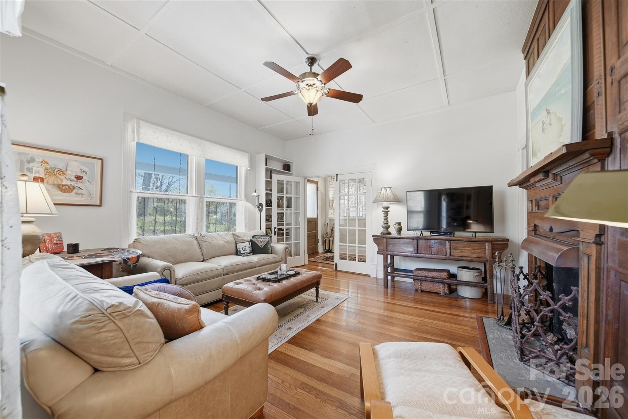 321 9th Street NW Hickory NC 28601