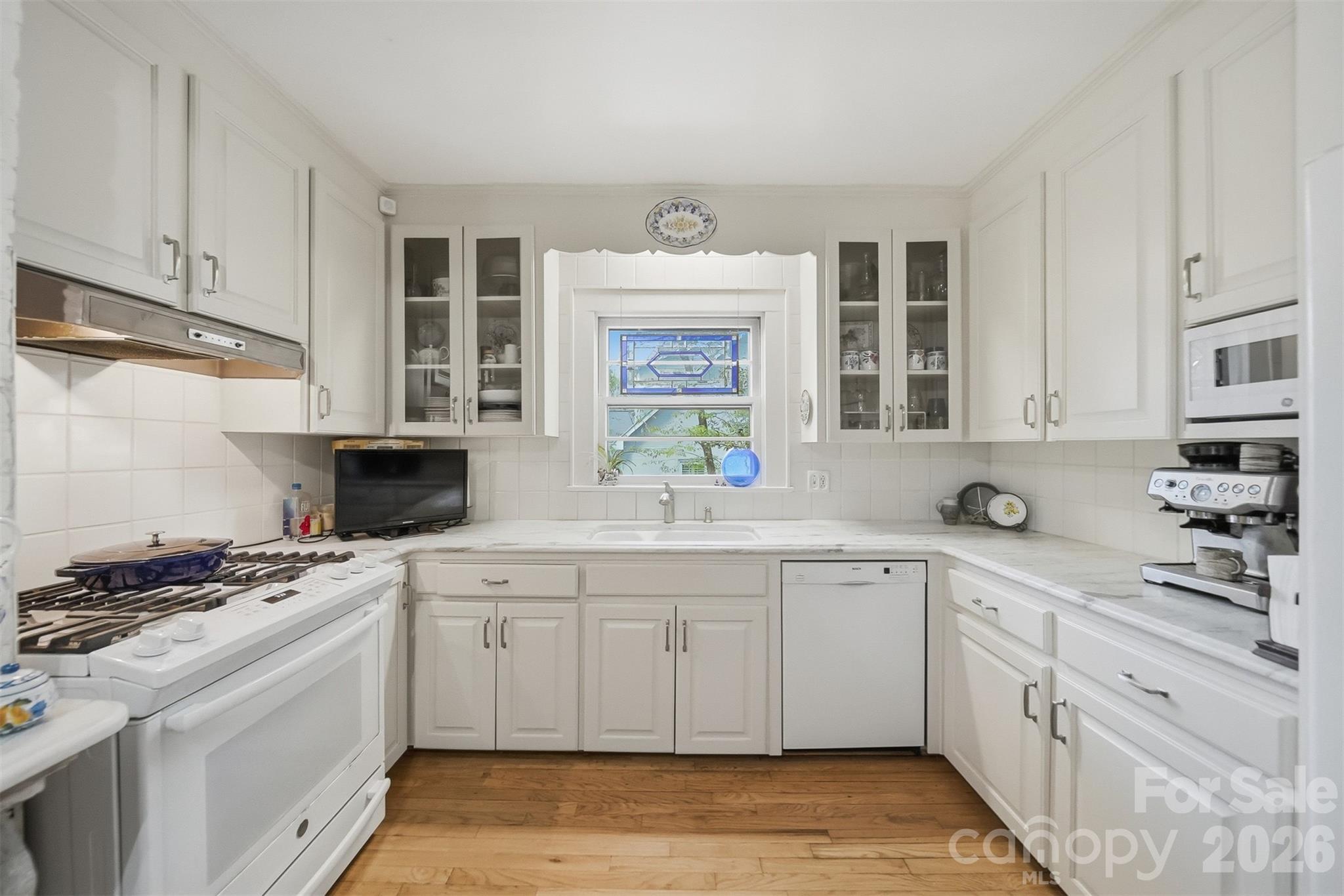 321 9th Street NW Hickory NC 28601
