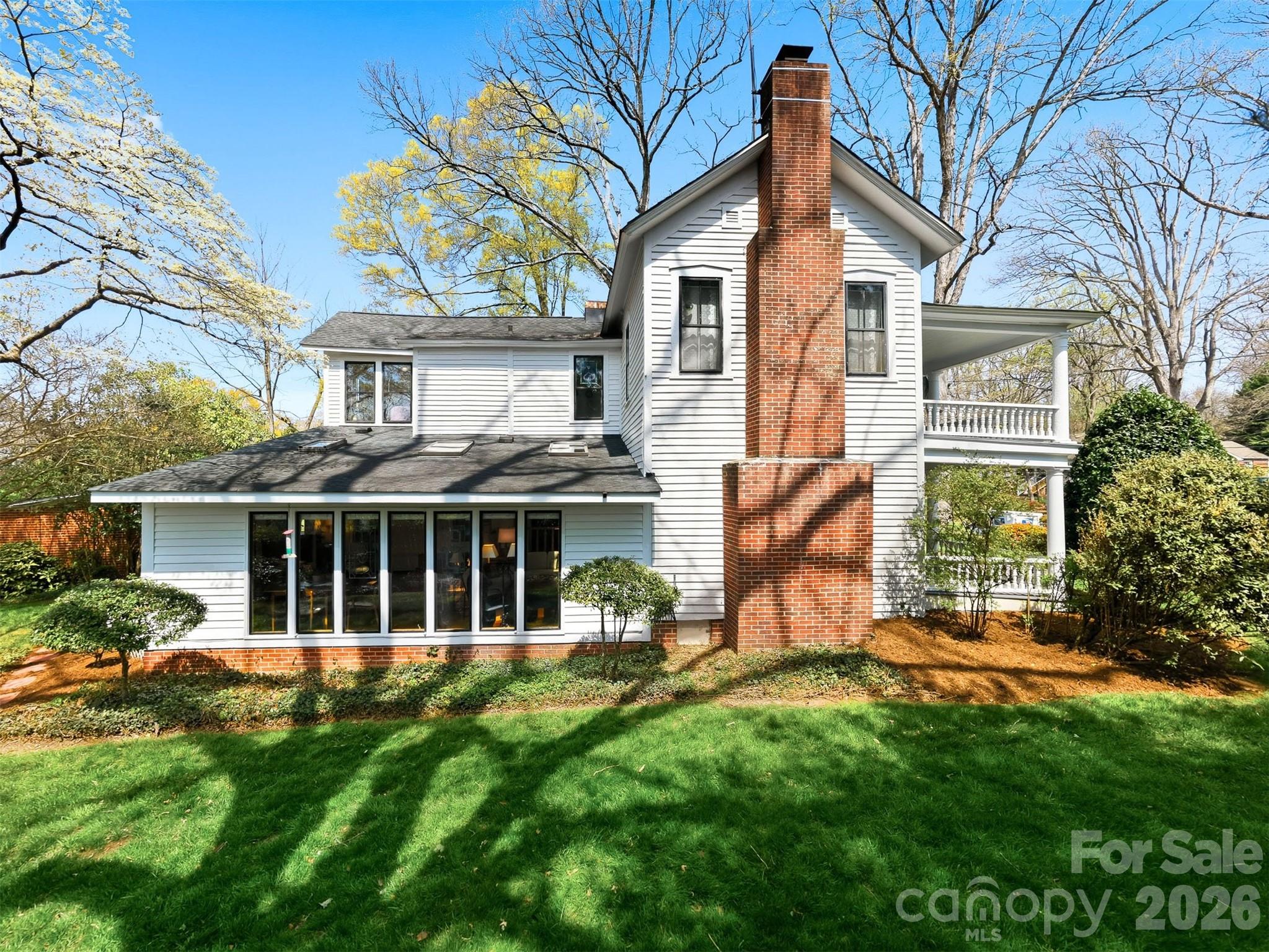 321 9th Street NW Hickory NC 28601