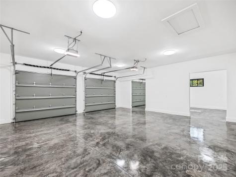 21 Evian Court Asheville NC 28804