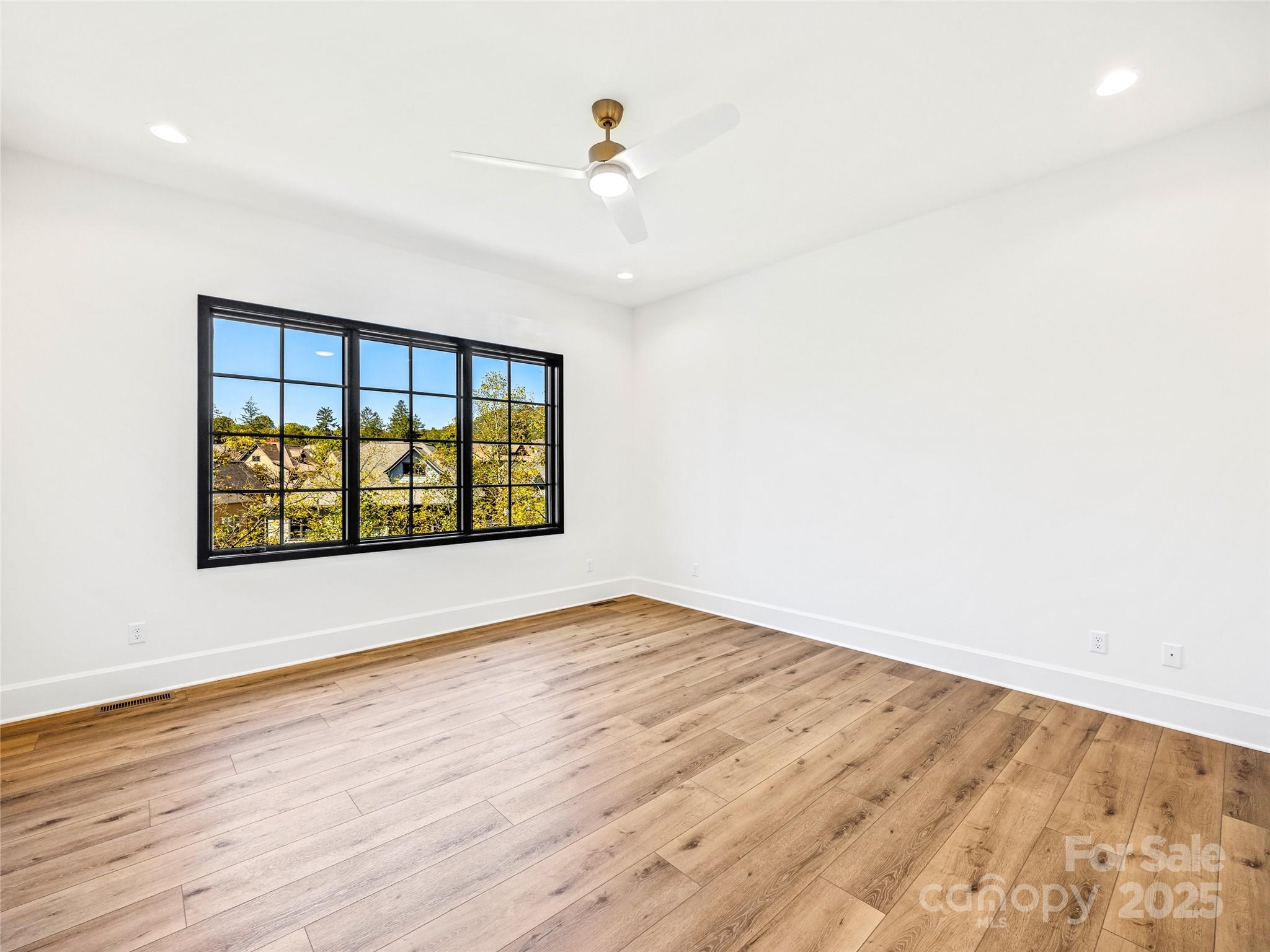 21 Evian Court Asheville NC 28804