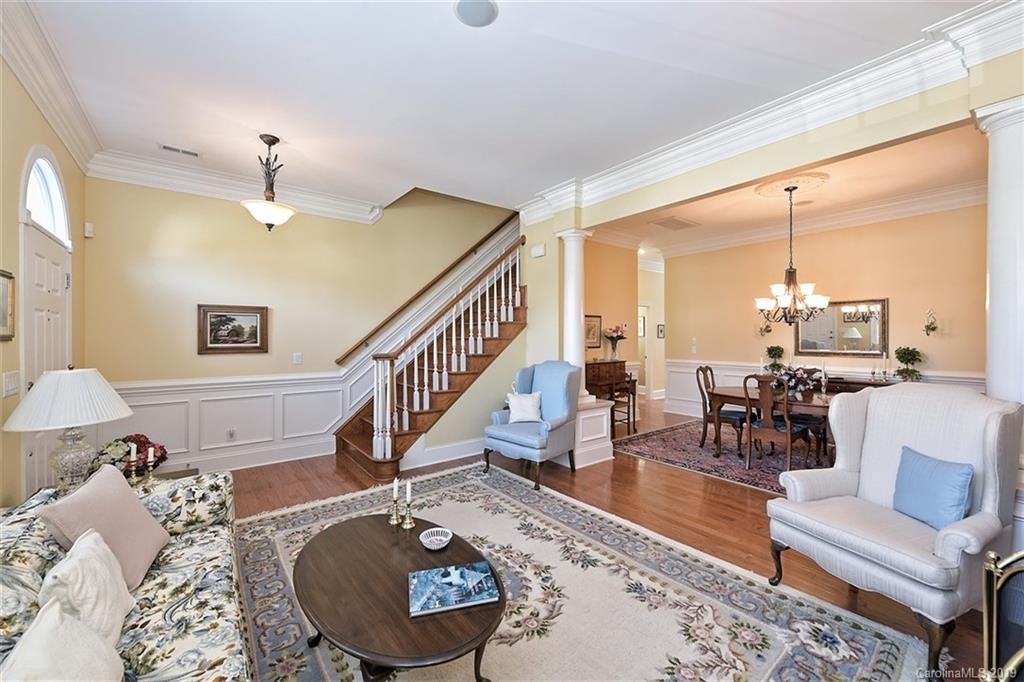 6423 Wakehurst Road Charlotte NC 28226
