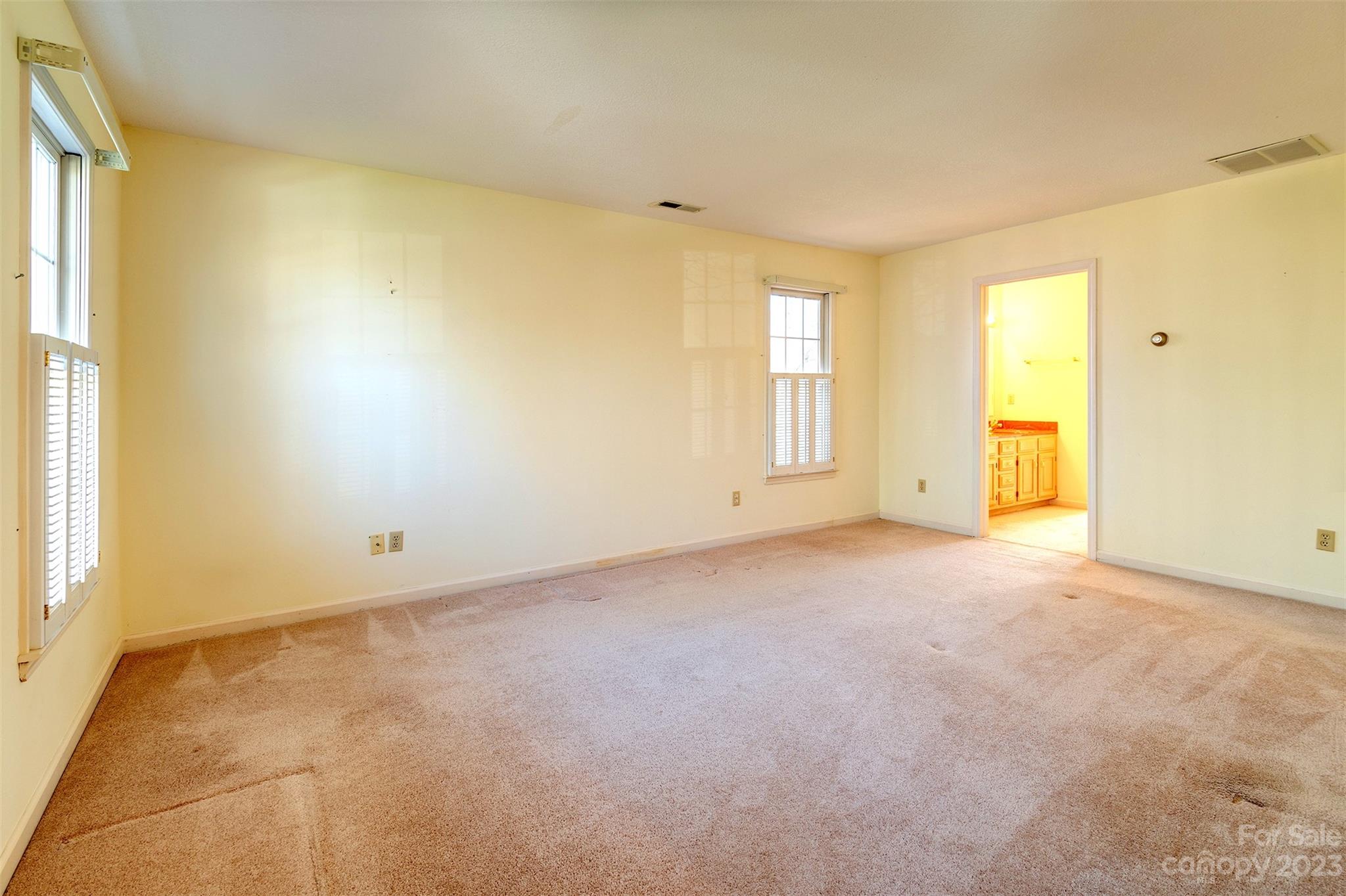 167 Skyview Circle Asheville NC 28804