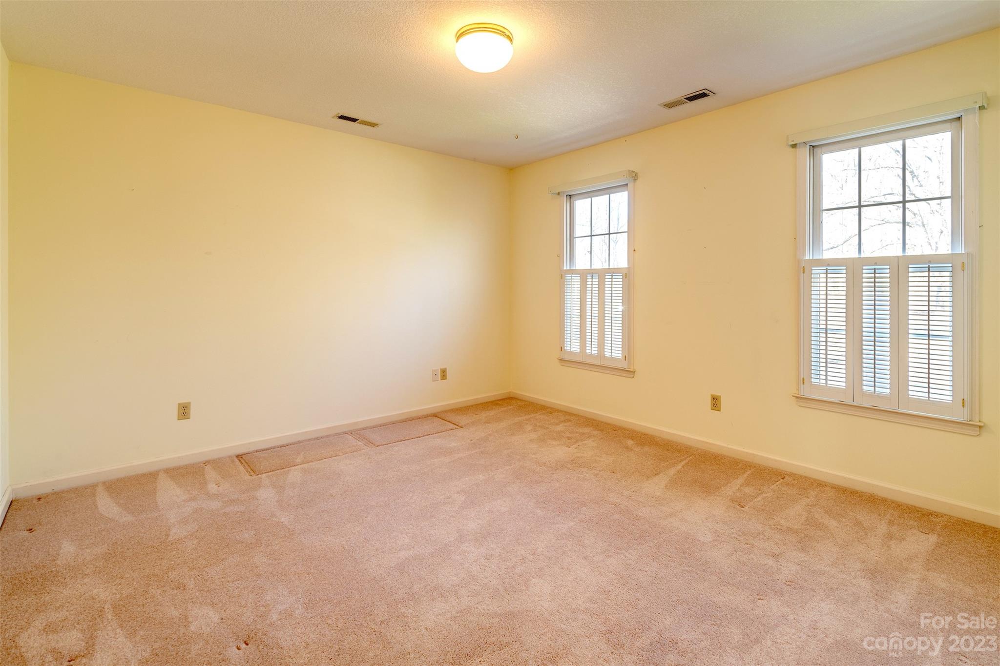 167 Skyview Circle Asheville NC 28804