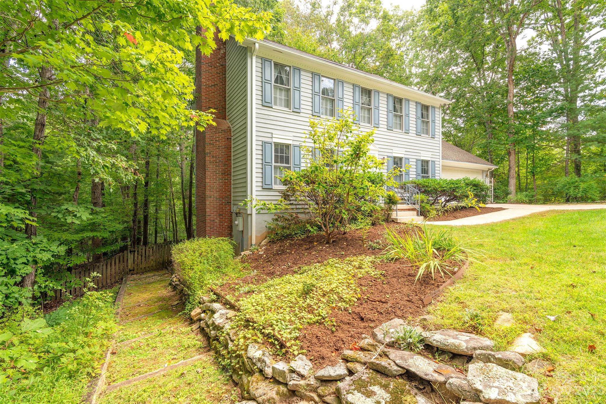 167 Skyview Circle Asheville NC 28804