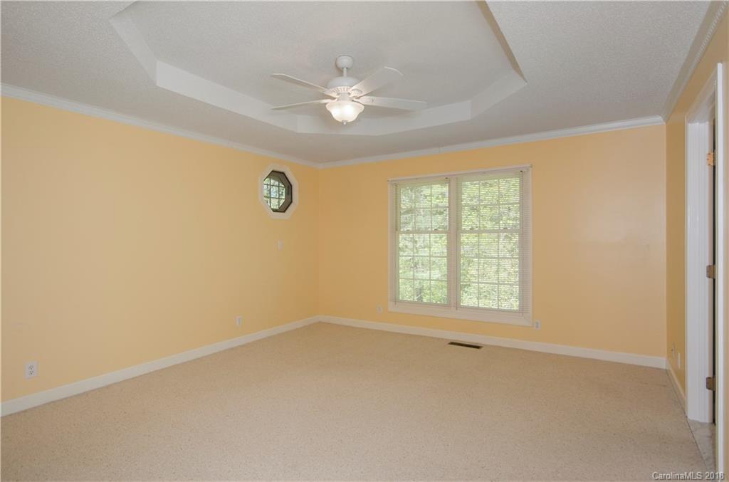 37 New Cross North Asheville NC 28805