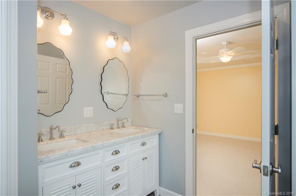 37 New Cross North Asheville NC 28805