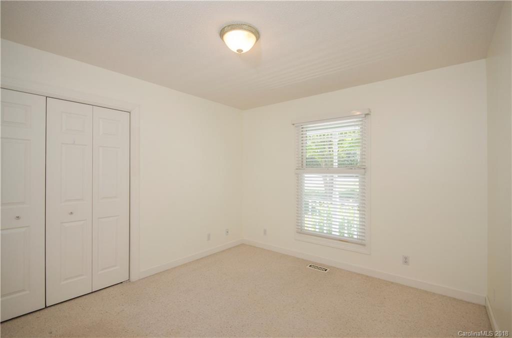 37 New Cross North Asheville NC 28805