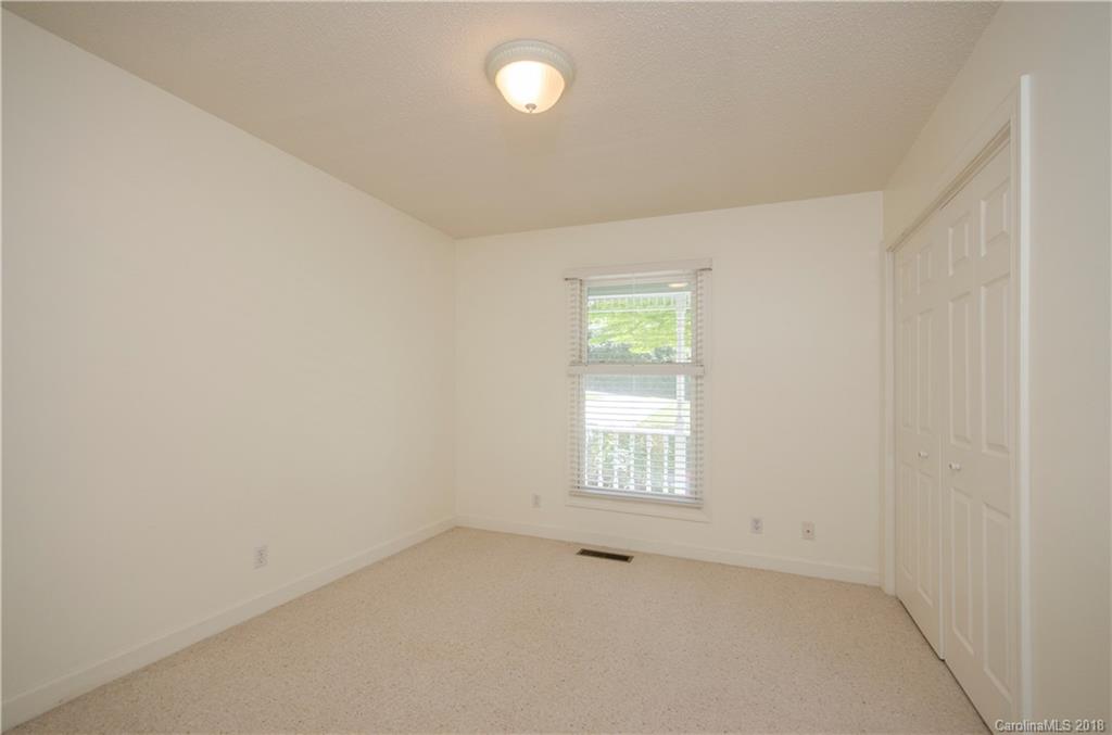 37 New Cross North Asheville NC 28805