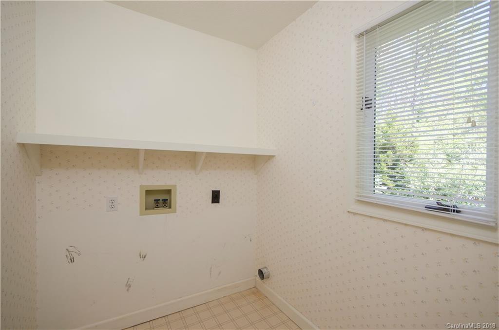 37 New Cross North Asheville NC 28805