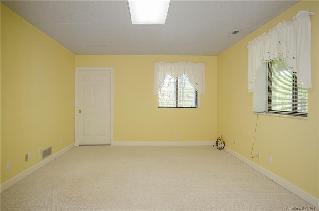 37 New Cross North Asheville NC 28805