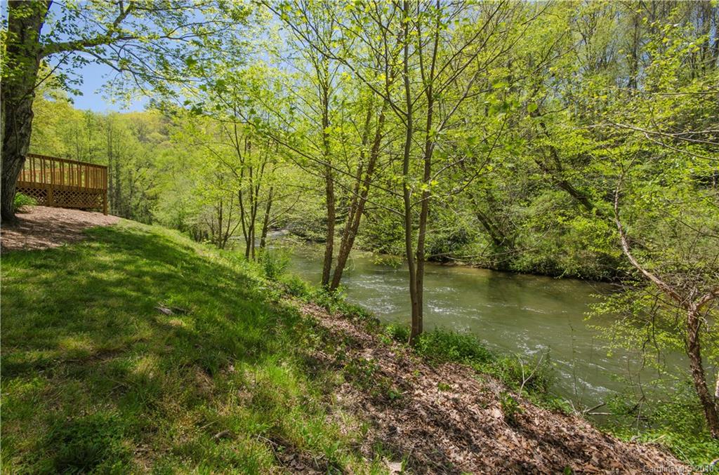 37 New Cross North Asheville NC 28805