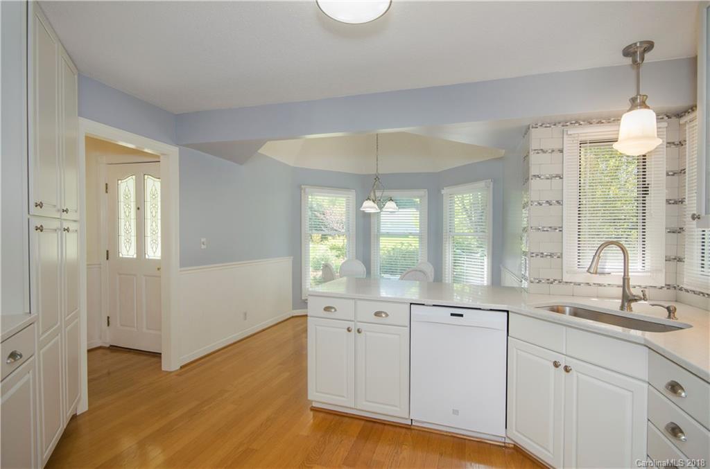 37 New Cross North Asheville NC 28805