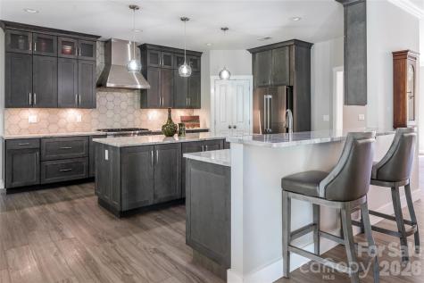46 Nuthatch Court Fairview NC 28730