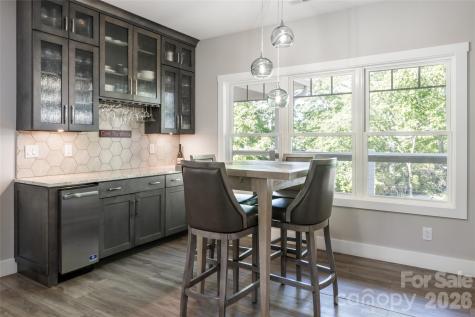 46 Nuthatch Court Fairview NC 28730