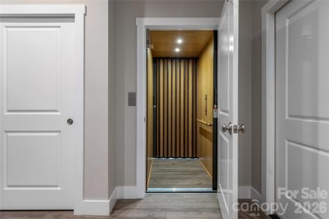 46 Nuthatch Court Fairview NC 28730