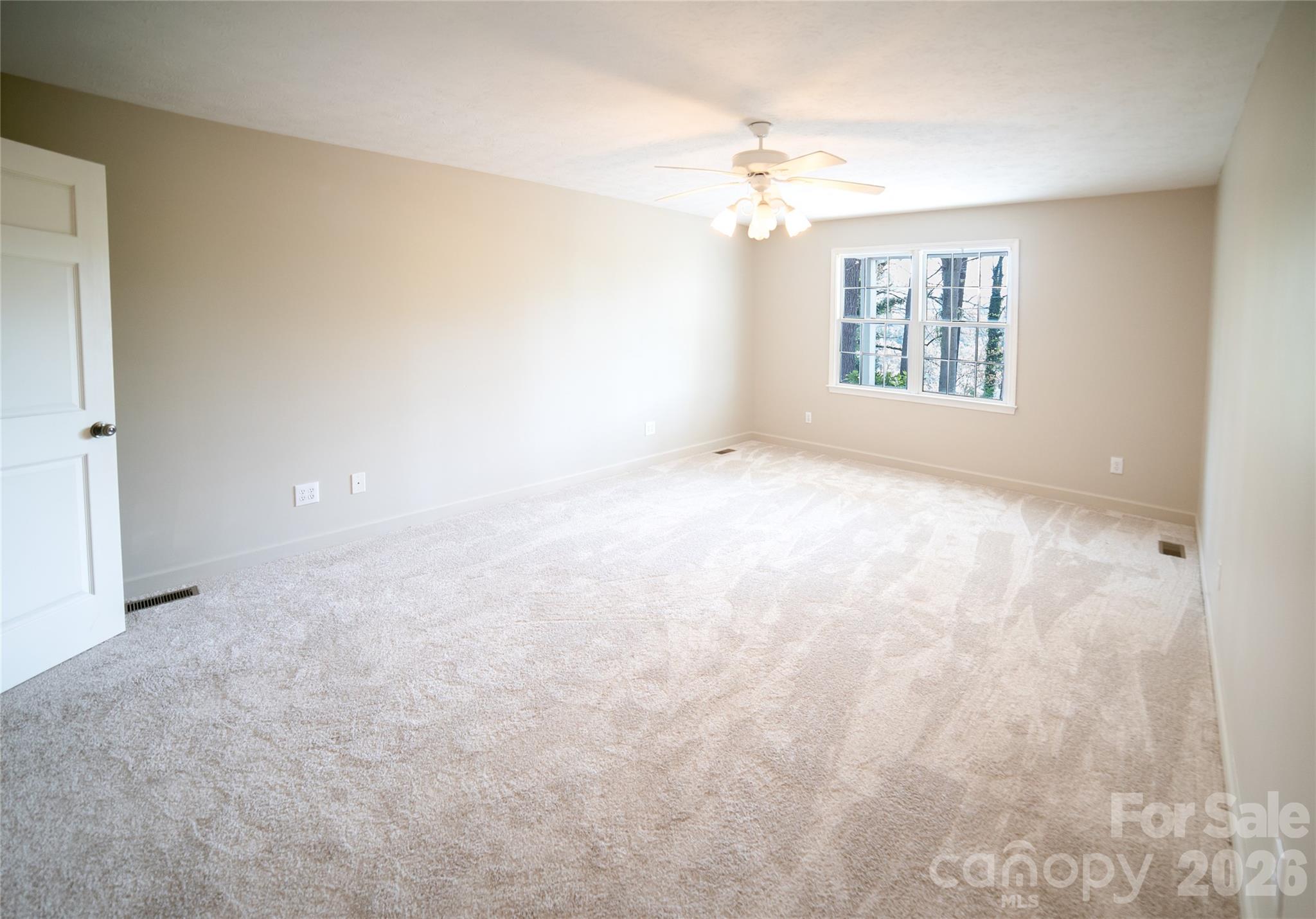 1421 Windsor Street NE Lenoir NC 28645