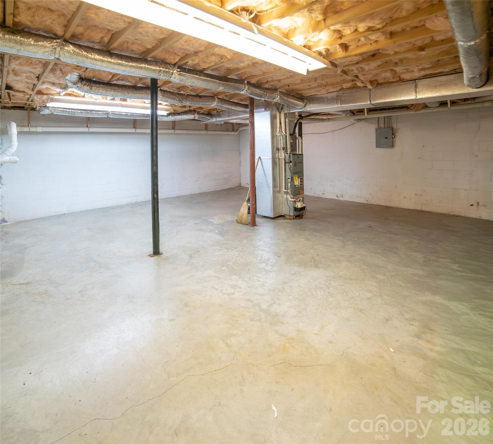 1421 Windsor Street NE Lenoir NC 28645