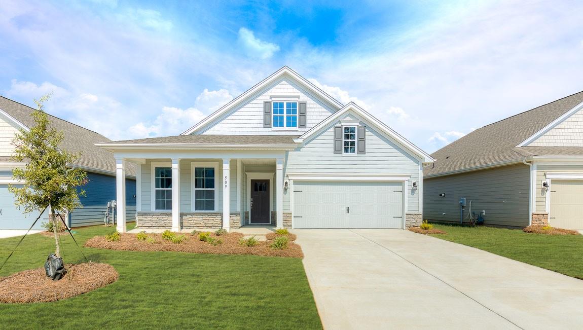 81 Thornberry Road Hendersonville NC 28792