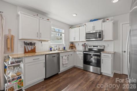 83 Malcolm Court Candler NC 28715