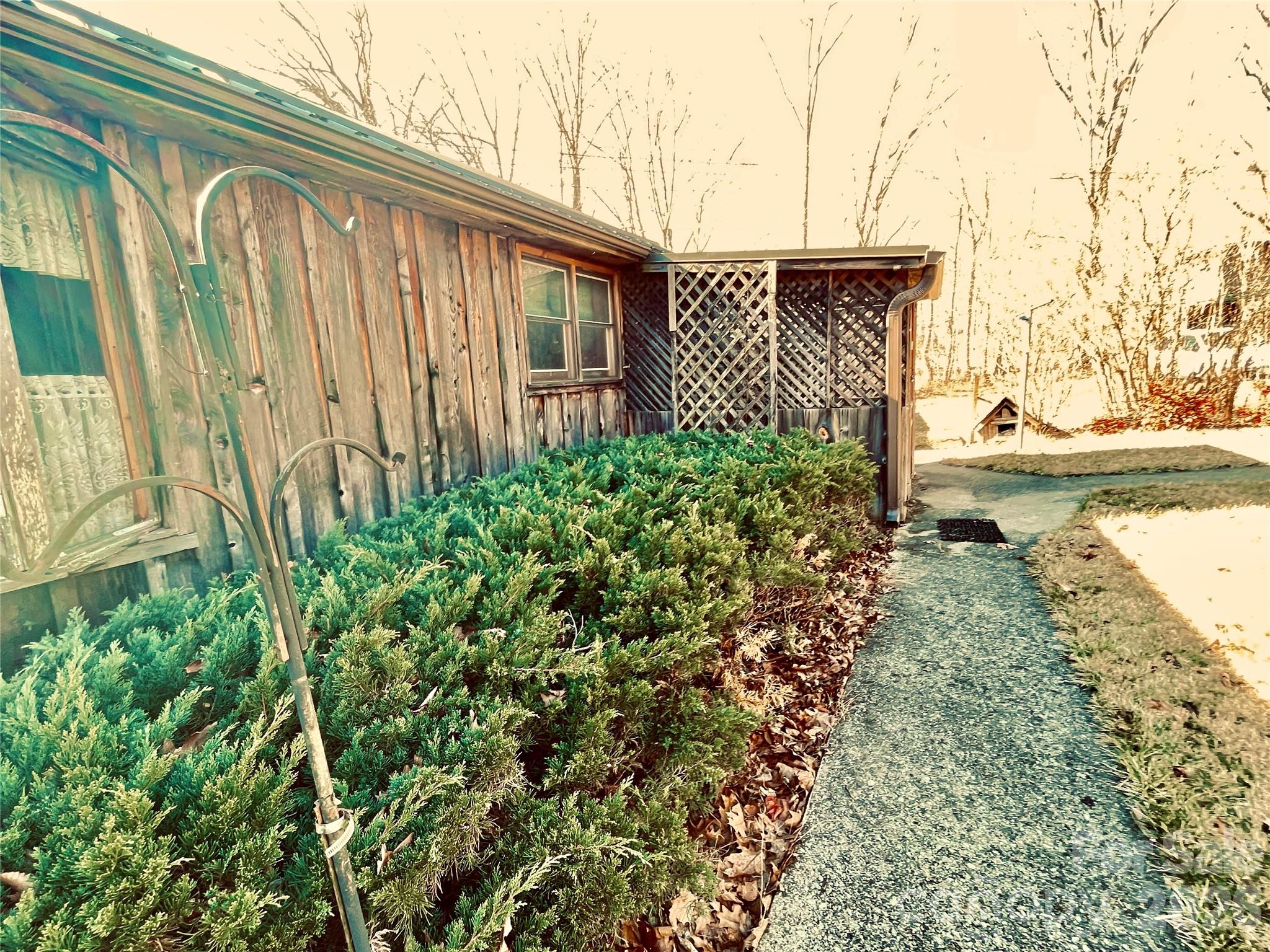 29 Cook Town Road Bakersville NC 28705