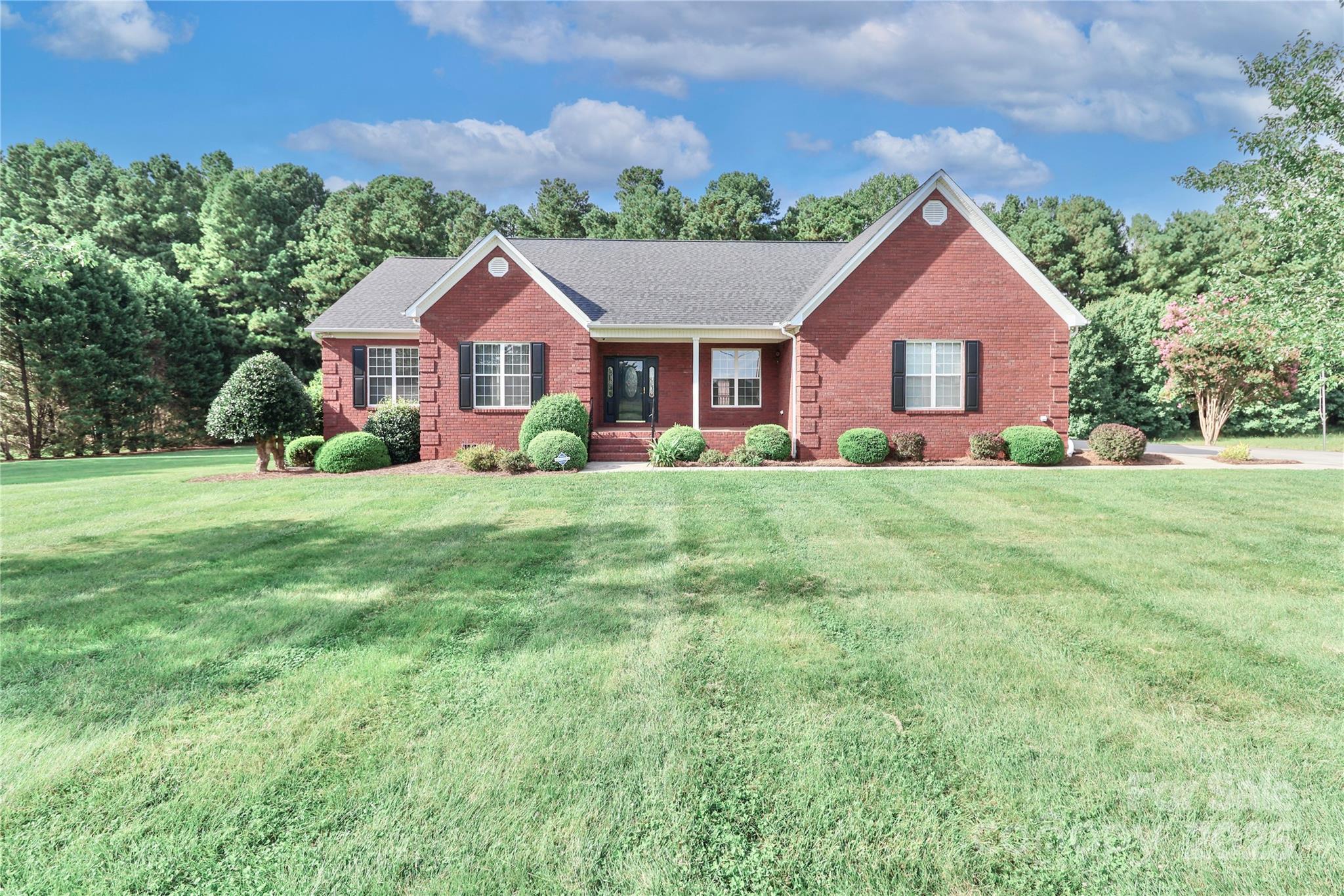 1384 Old Mountain Road Statesville NC 28677
