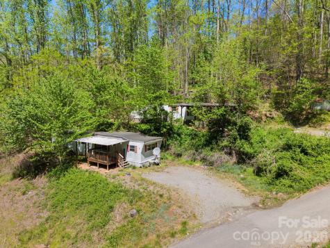 290 Hookers Gap Road Candler NC 28715