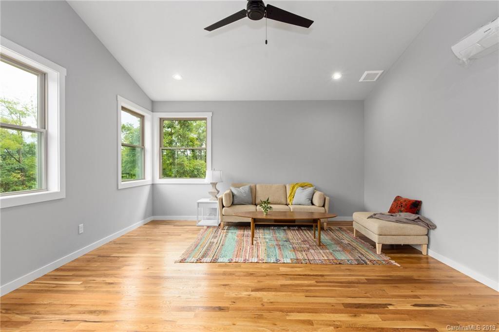 105 Tremont Street Asheville NC 28806