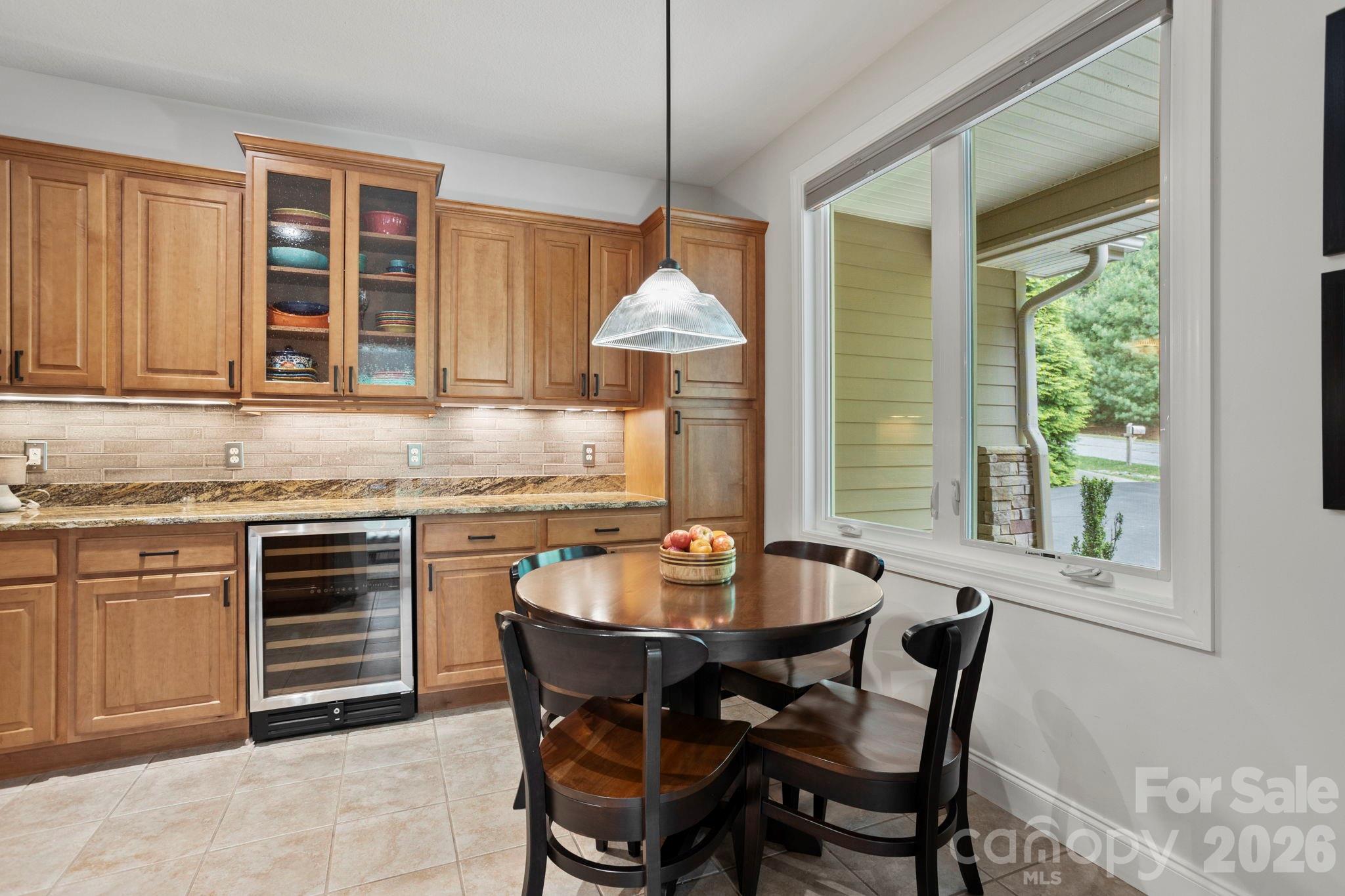 547 Pinnacle Peak Lane Flat Rock NC 28731