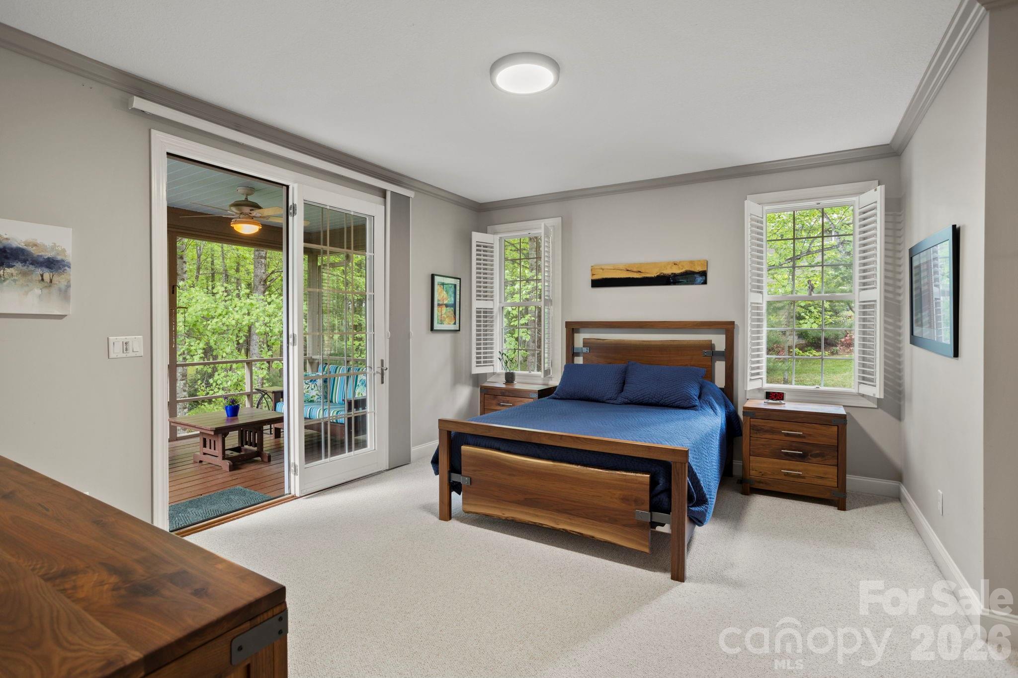 547 Pinnacle Peak Lane Flat Rock NC 28731