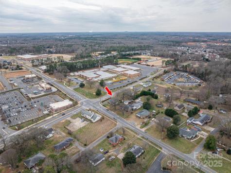 816 S Point Road Belmont NC 28012