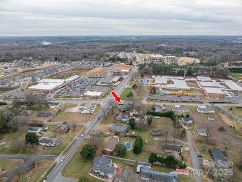 816 S Point Road Belmont NC 28012