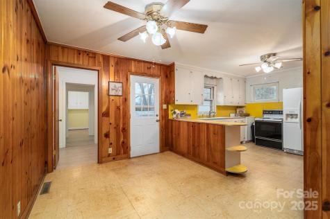 816 S Point Road Belmont NC 28012