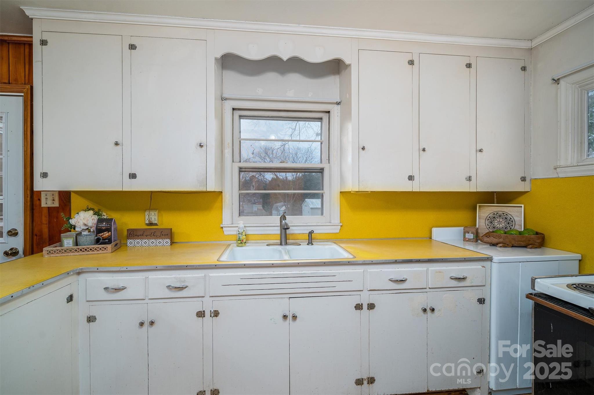 816 S Point Road Belmont NC 28012