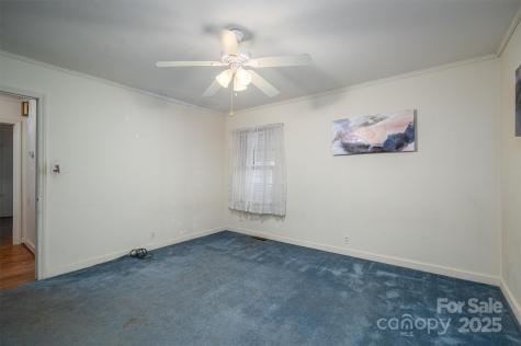 816 S Point Road Belmont NC 28012