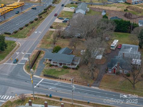 816 S Point Road Belmont NC 28012