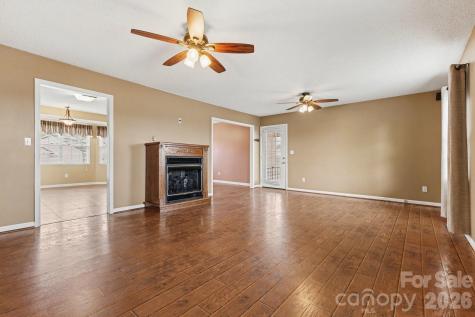1976 Mcilwain Road Lancaster SC 29720