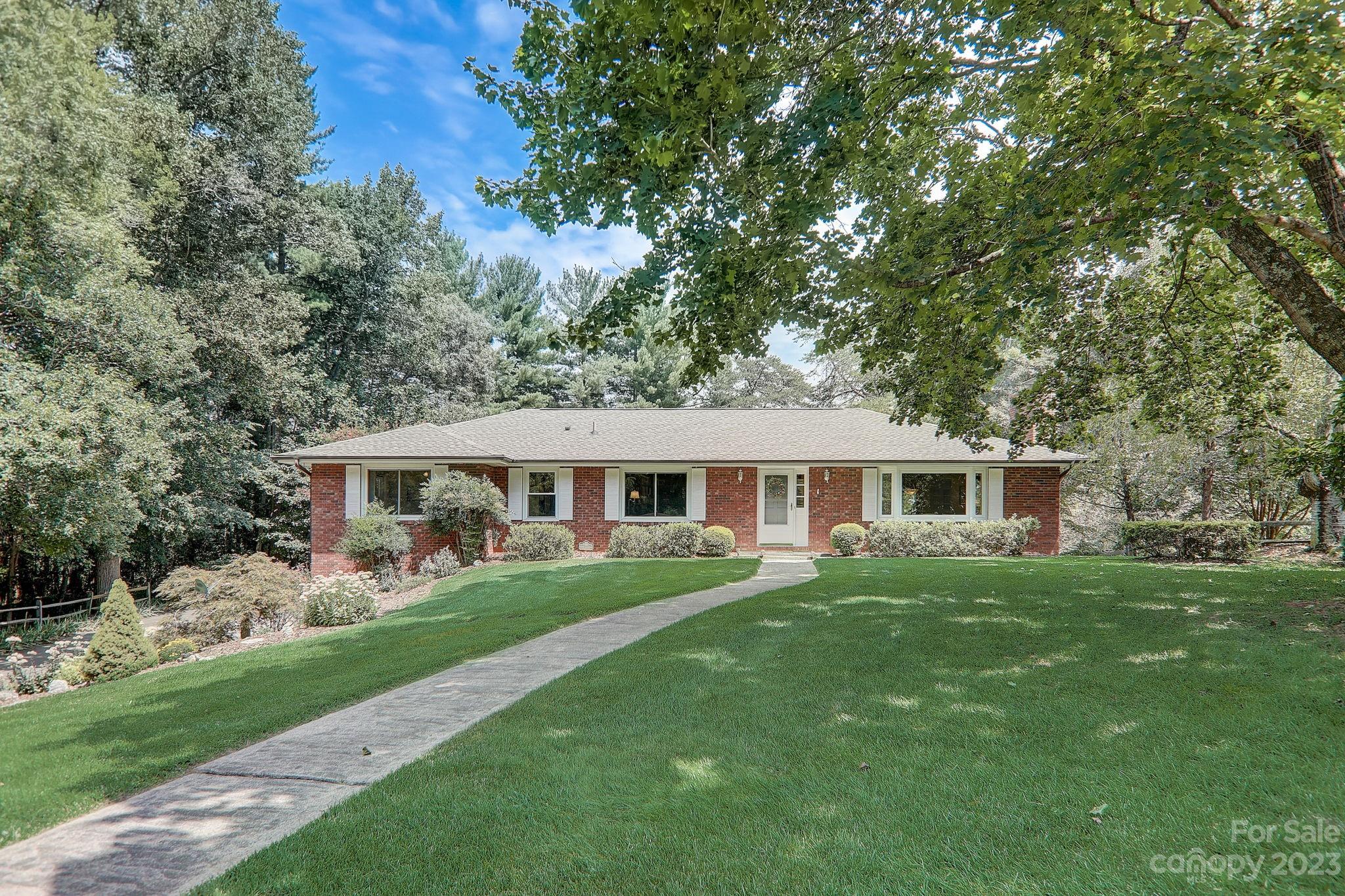 191 S Wildflower Road Asheville NC 28804