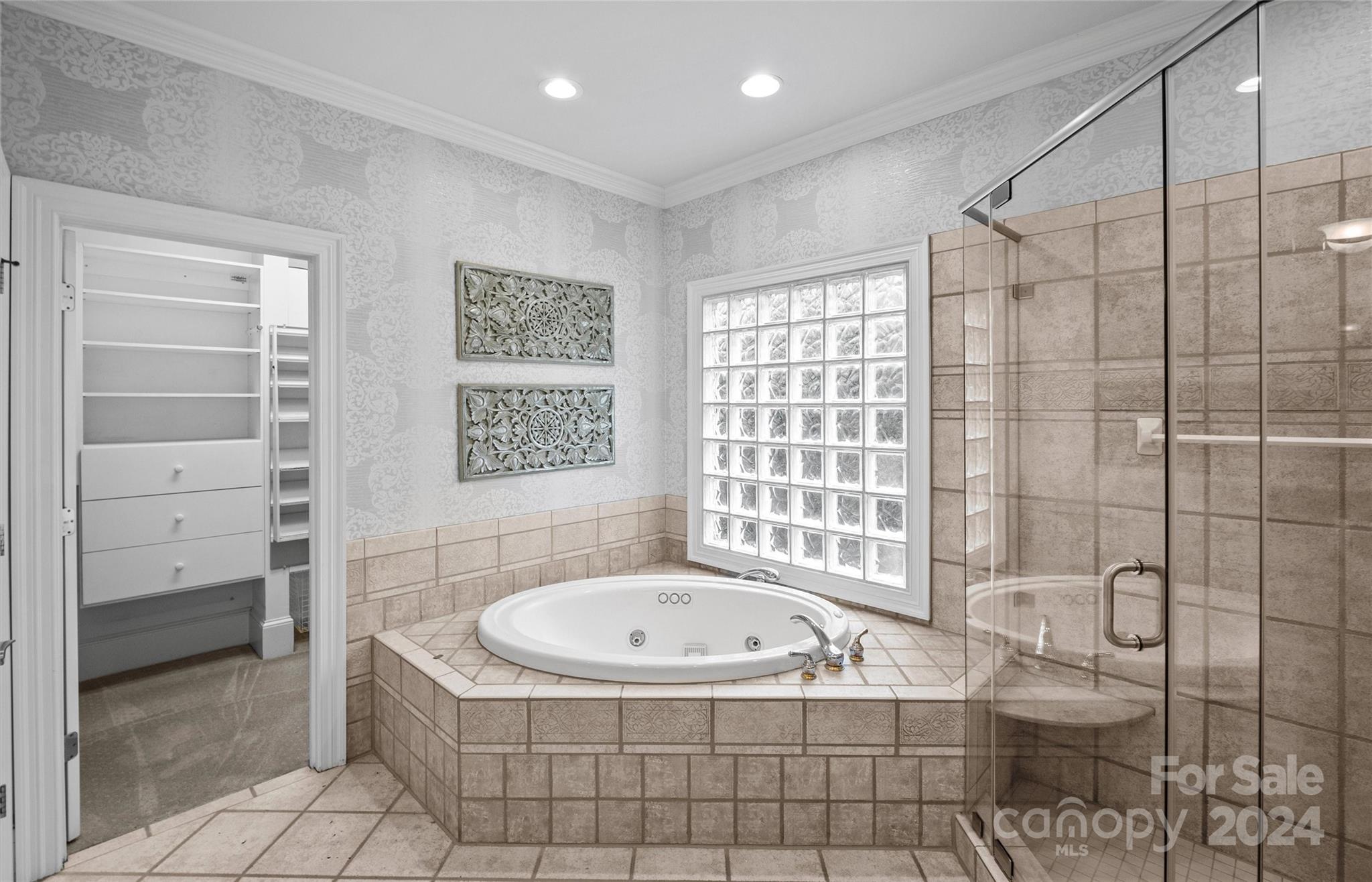 2241 Vauxhall Court Charlotte NC 28226