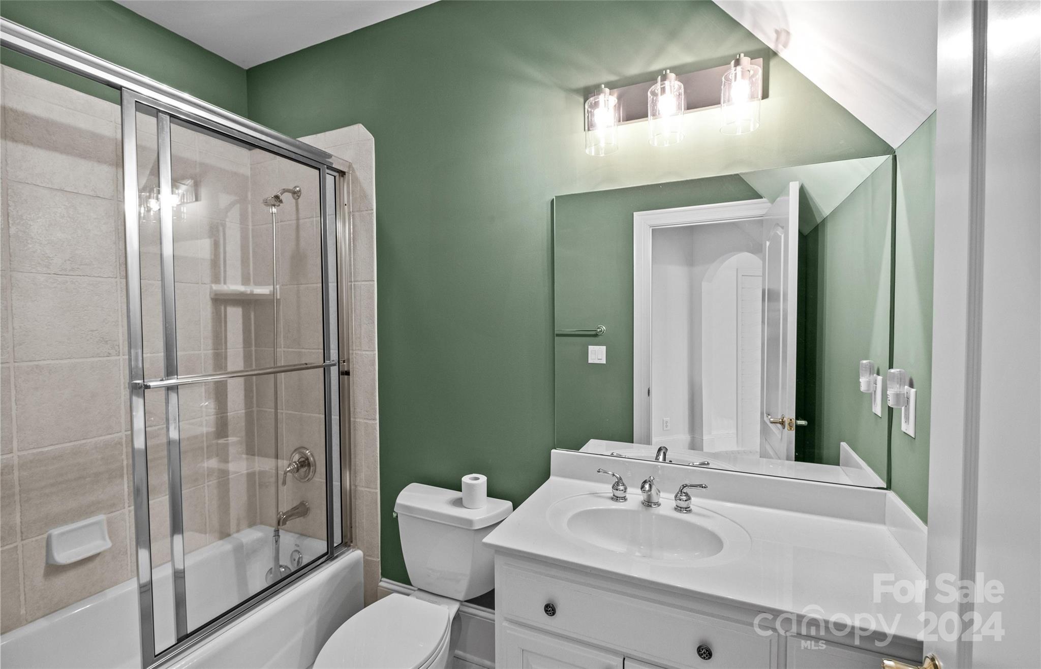 2241 Vauxhall Court Charlotte NC 28226