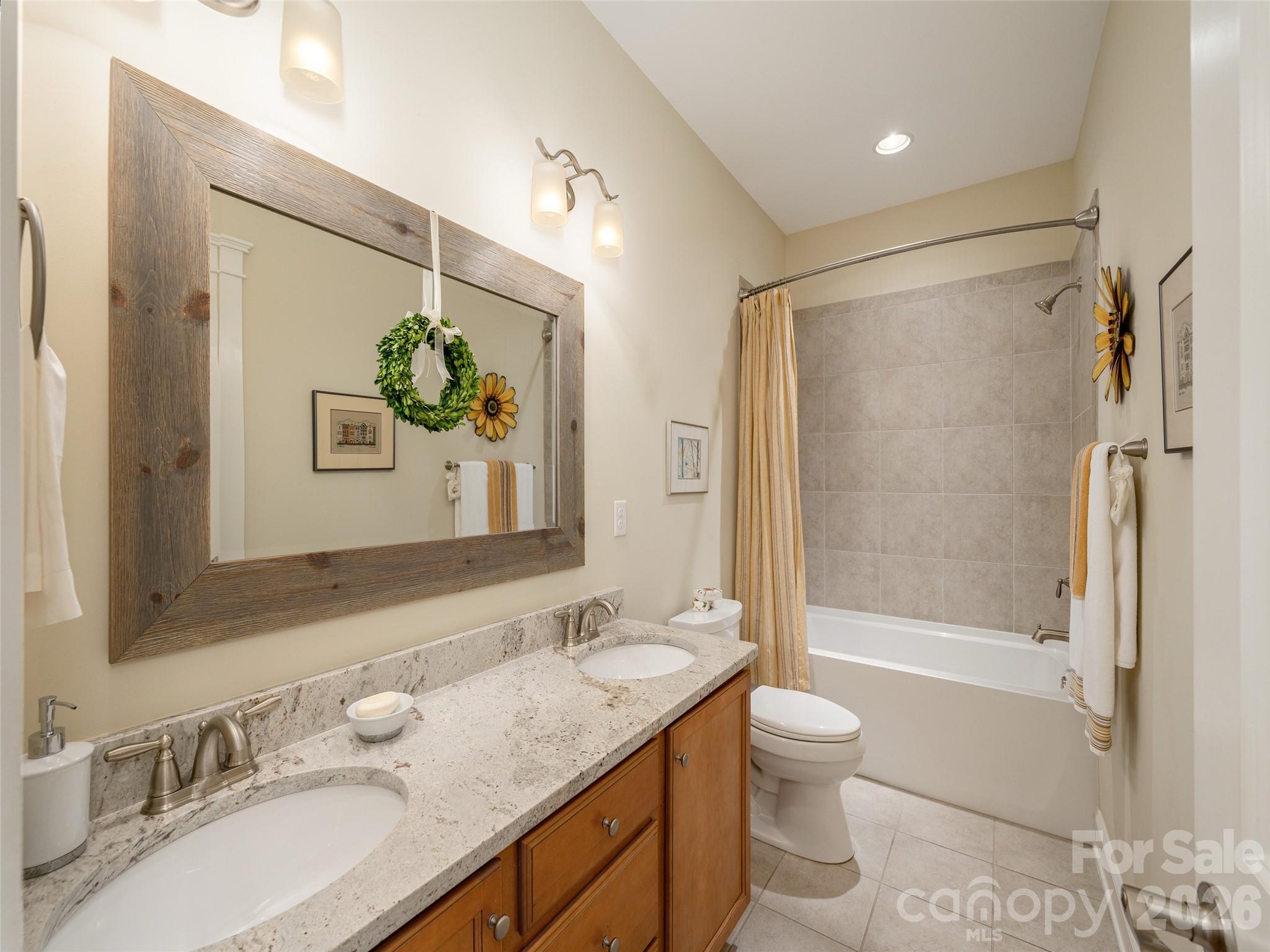 383 Monarch Road Hendersonville NC 28739