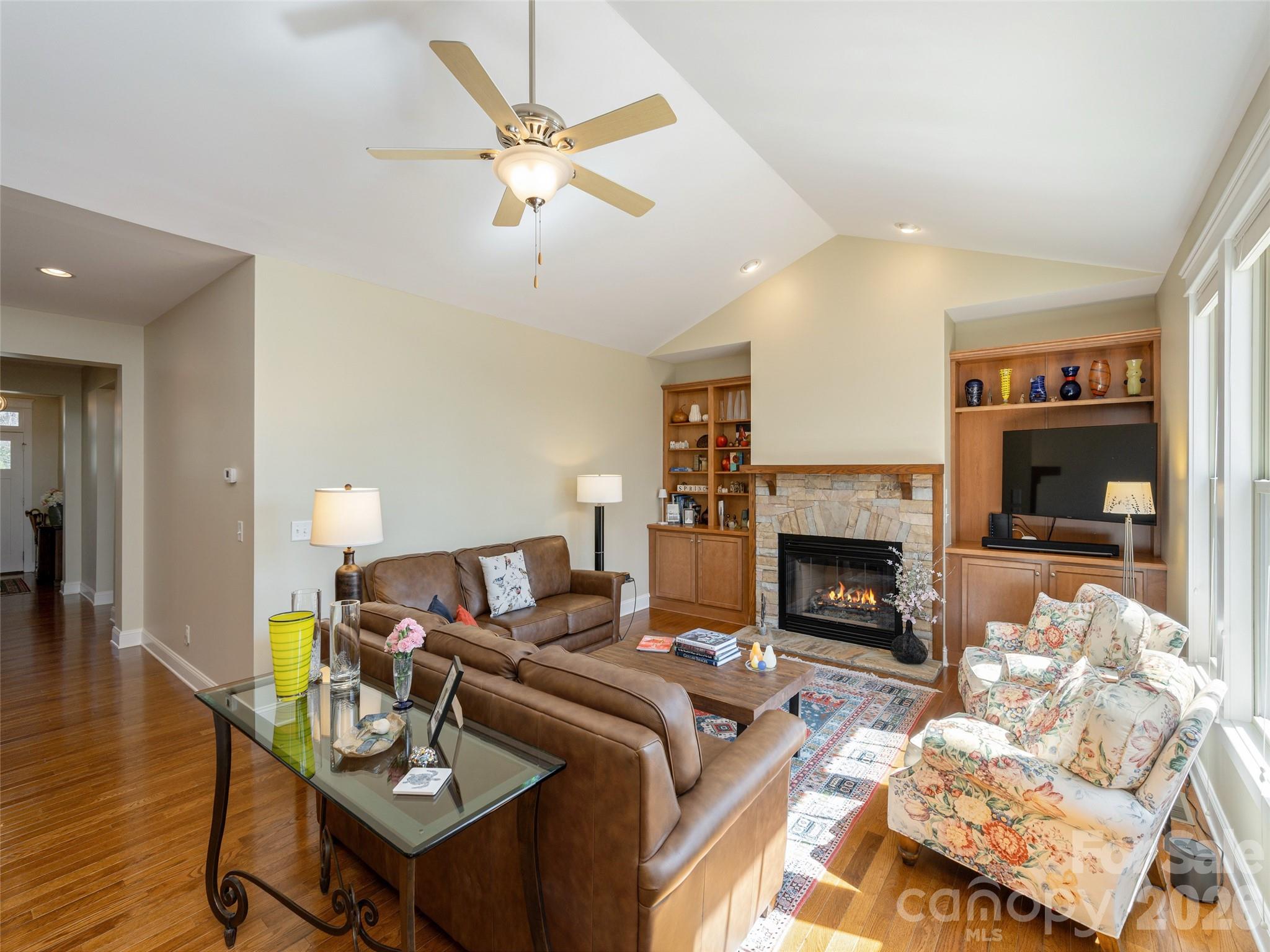 383 Monarch Road Hendersonville NC 28739