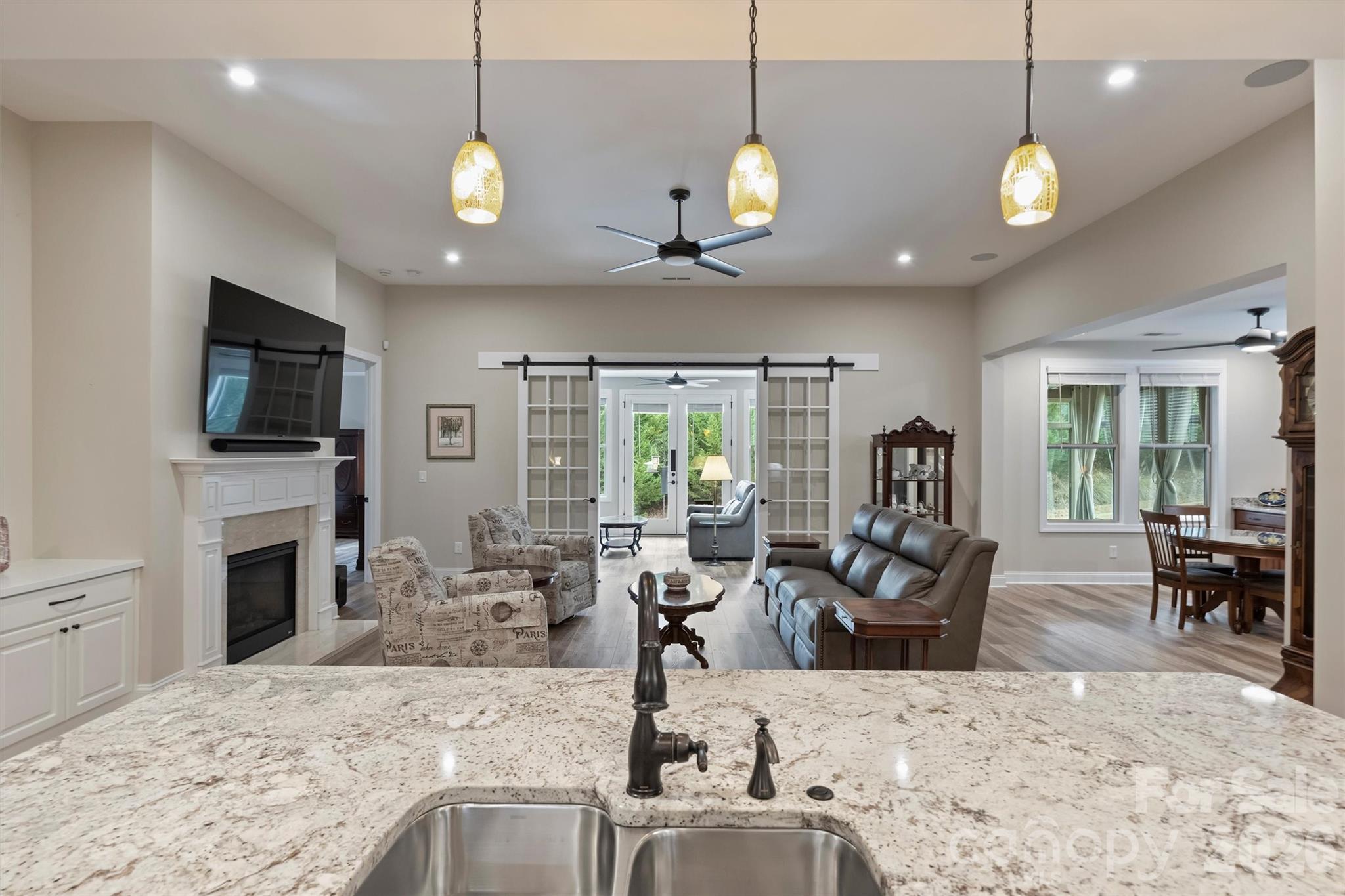 9610 Cresswind Boulevard Charlotte NC 28215
